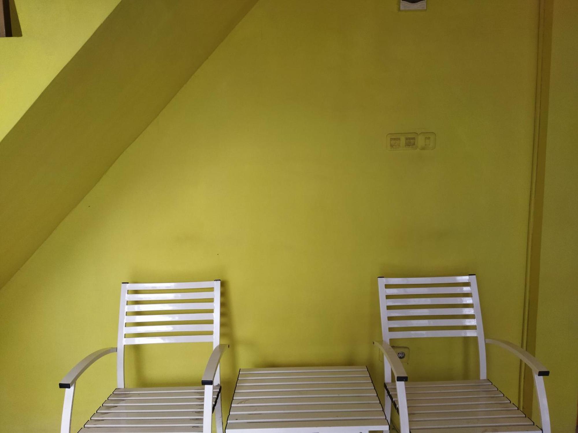 Oyo 92231 Penginapan Tanjung Alang Syariah Makassar Buitenkant foto